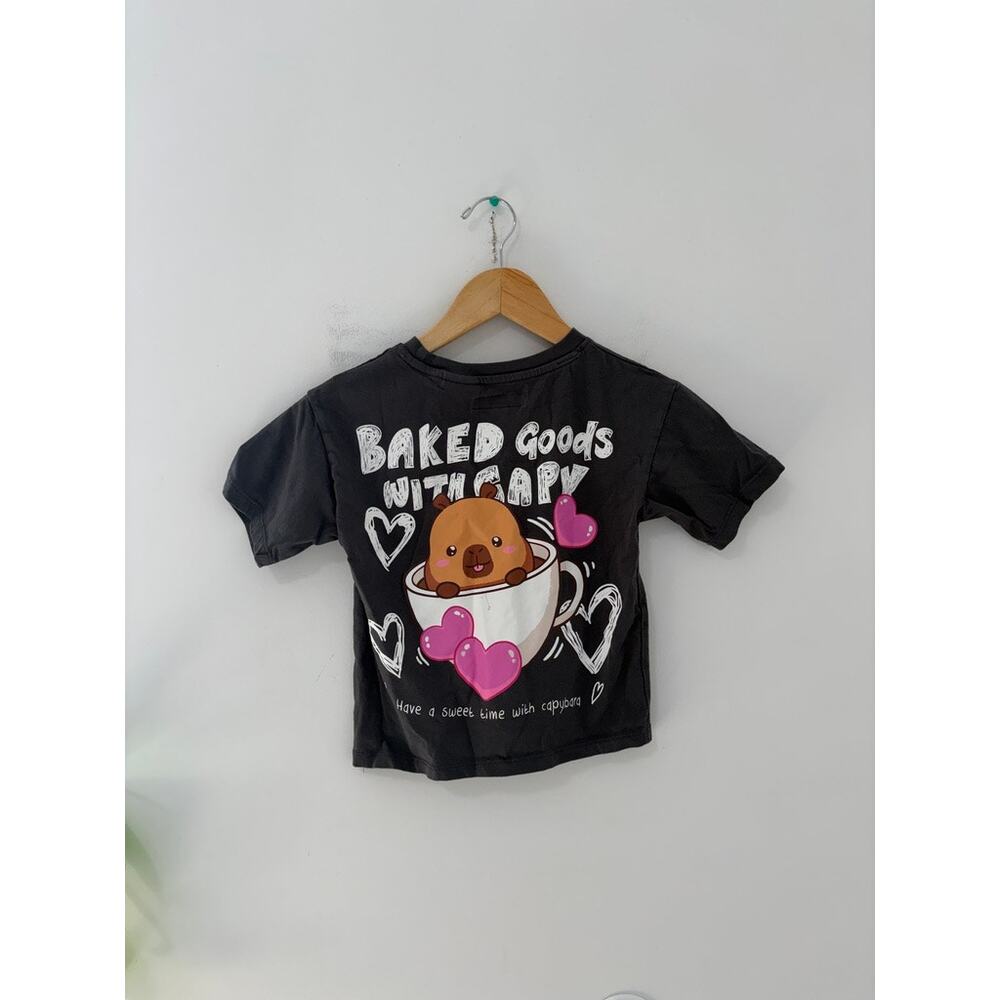 Zara Girl's Capybara Capy-Bakery Graphic Tee Size 6-7 - Picture 4 of 4